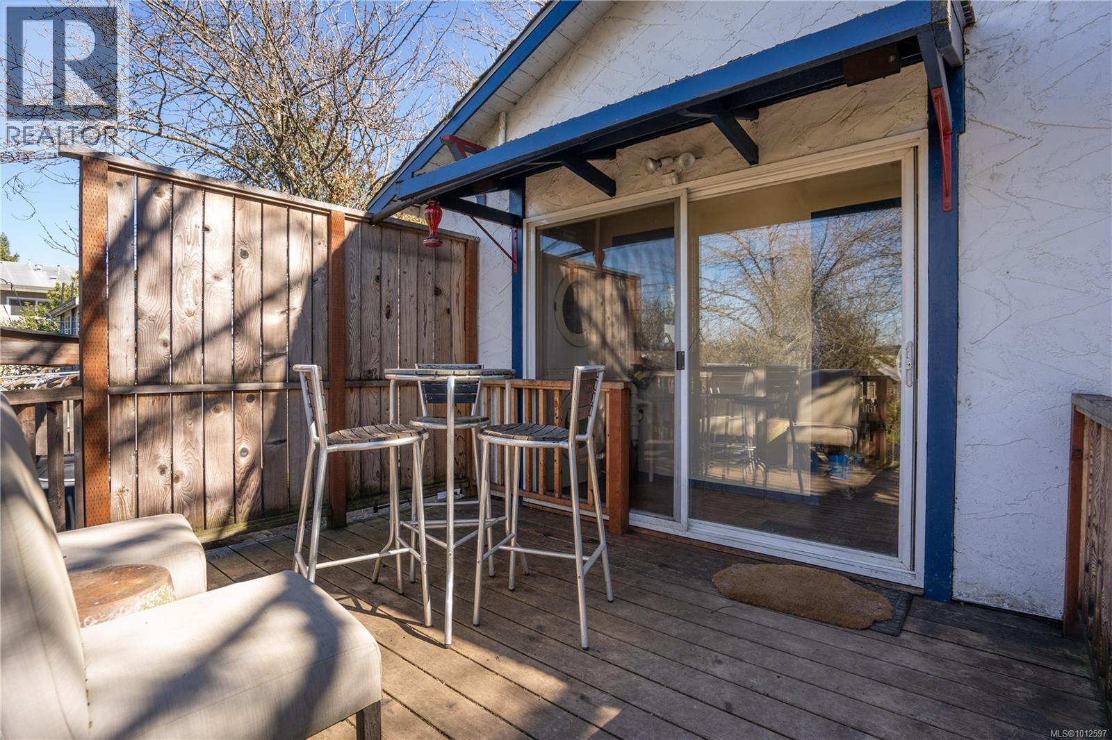 Photo 32 of 3228 Seaton St, Saanich BC
