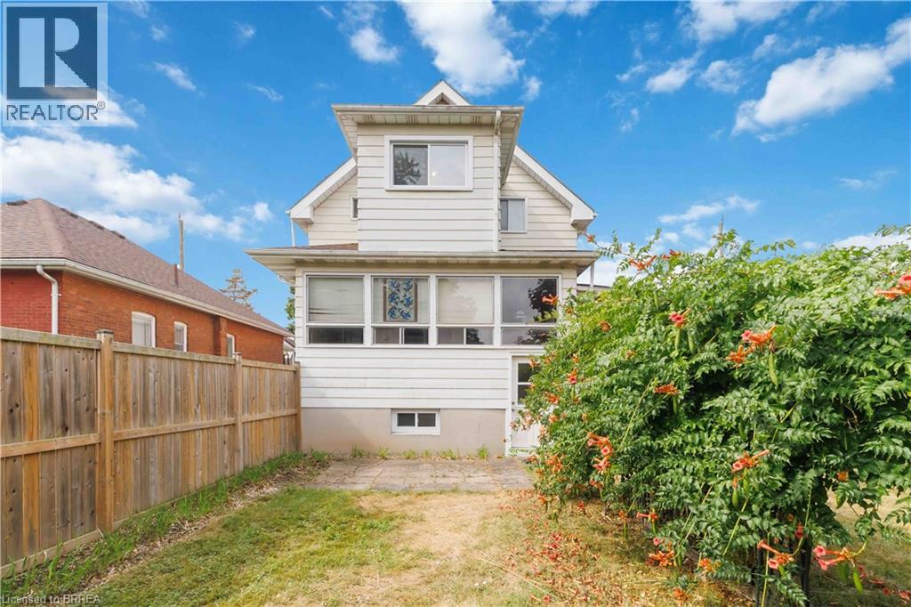 Photo 28 of 160 Catharine Avenue, Brantford ON