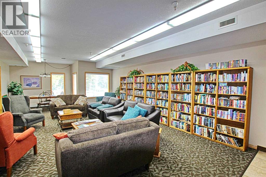 Photo 13 of 134 4512 52 Avenue, Red Deer AB