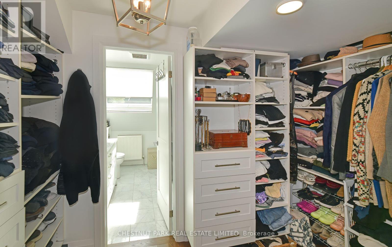 Photo 14 of Upper 133 Cottingham Street, Toronto ON