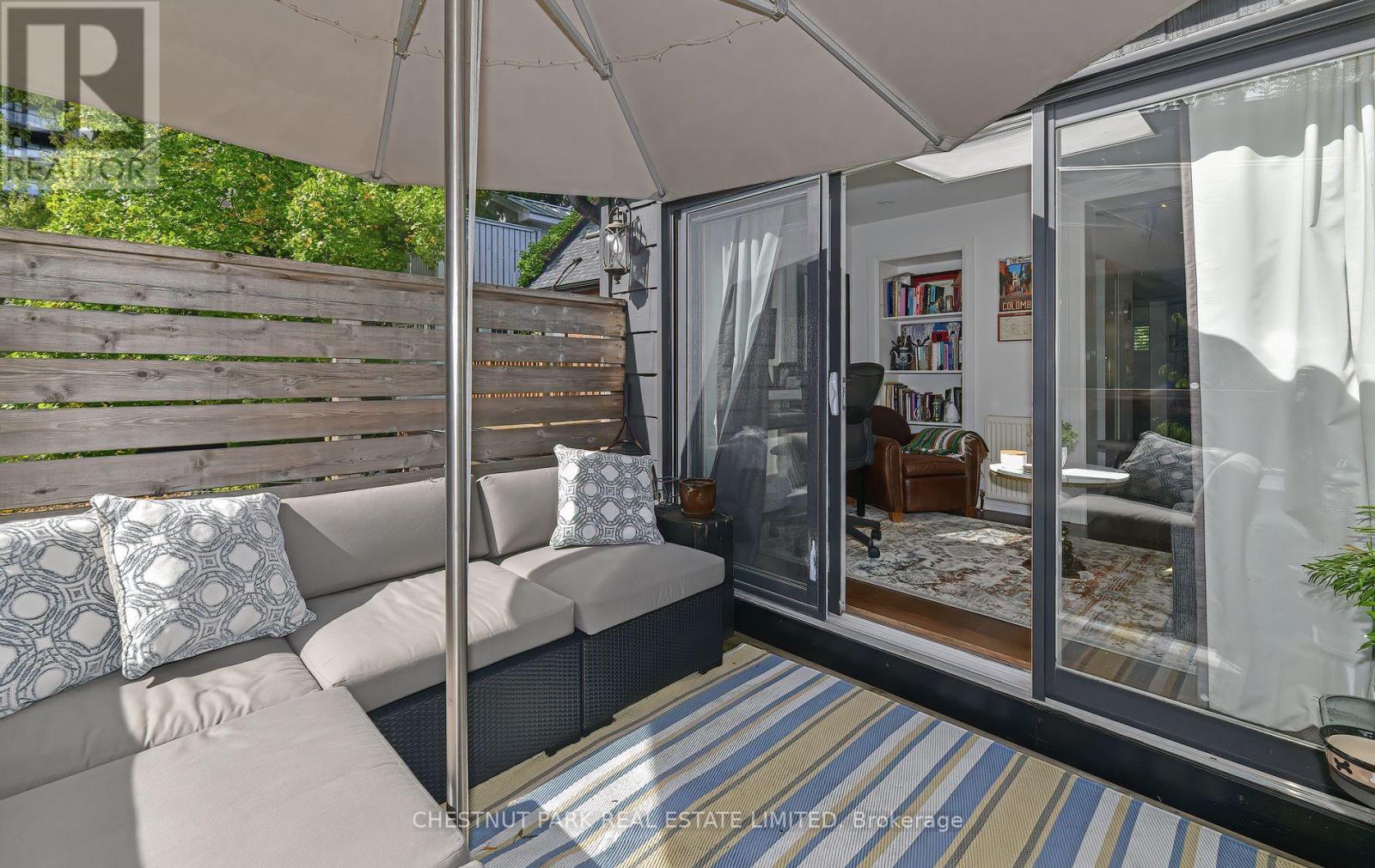 Photo 20 of Upper 133 Cottingham Street, Toronto ON