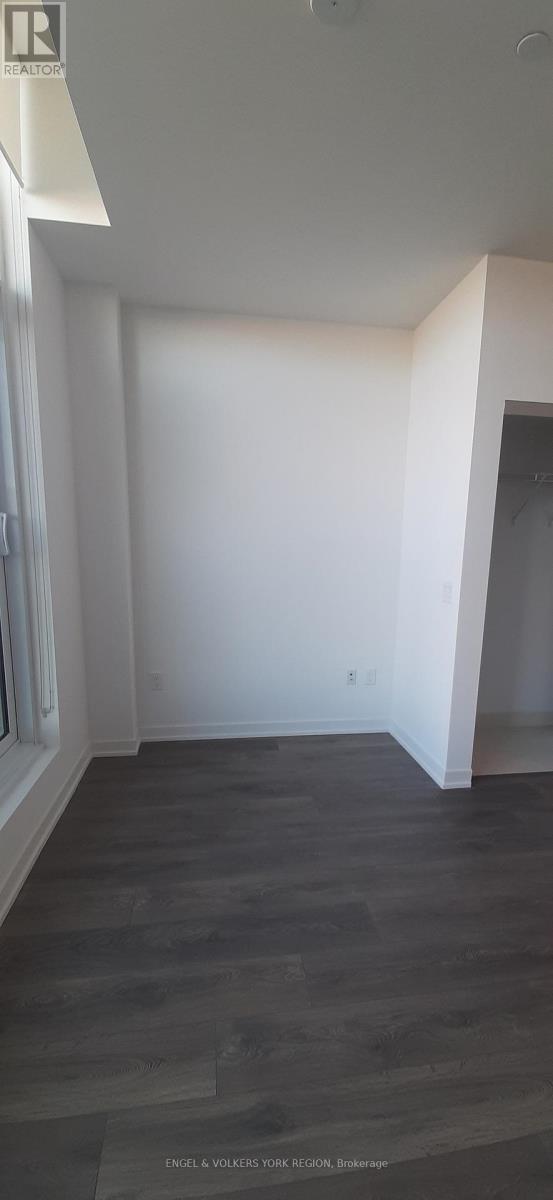 Photo 11 of 301 20 Richardson Street S, Toronto ON
