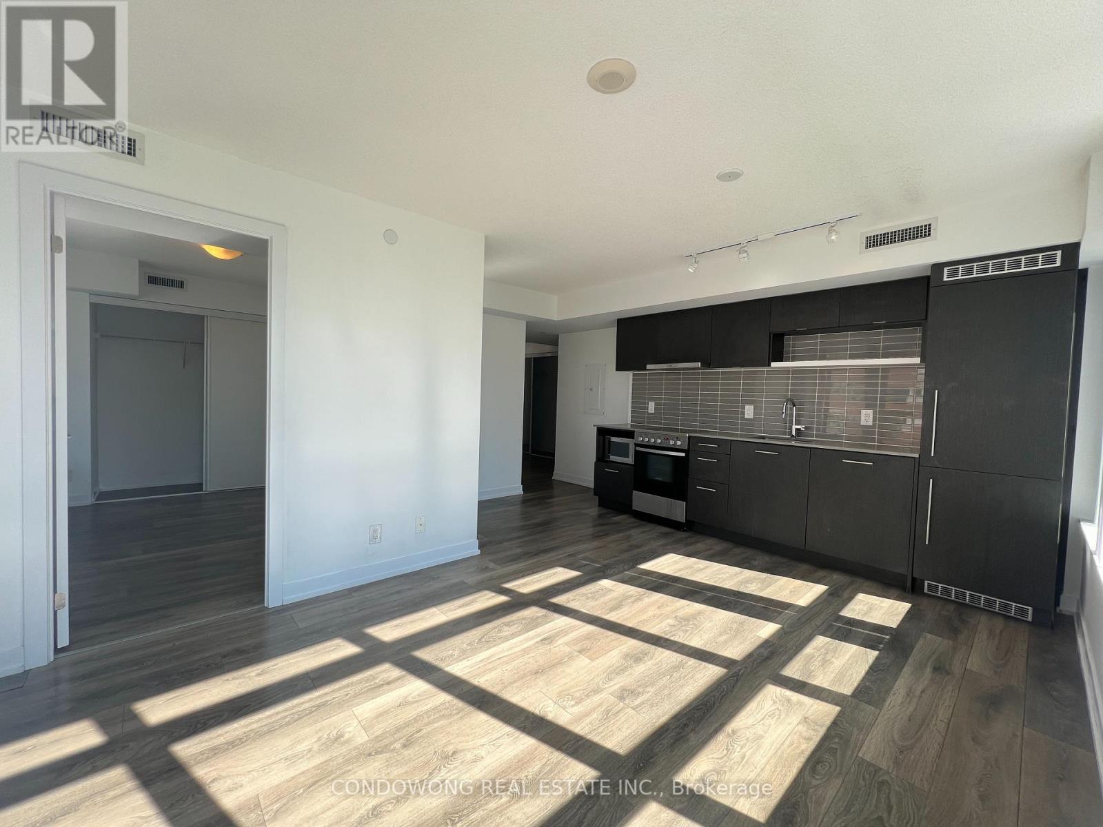 Photo 1 of 903 365 Church Street, Toronto ON