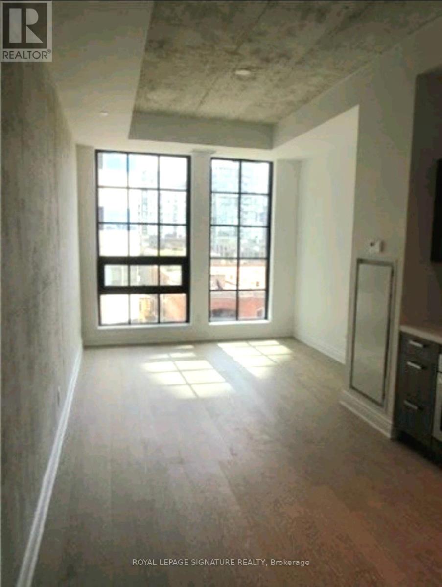 Photo 2 of 605 608 Richmond Street W, Toronto ON