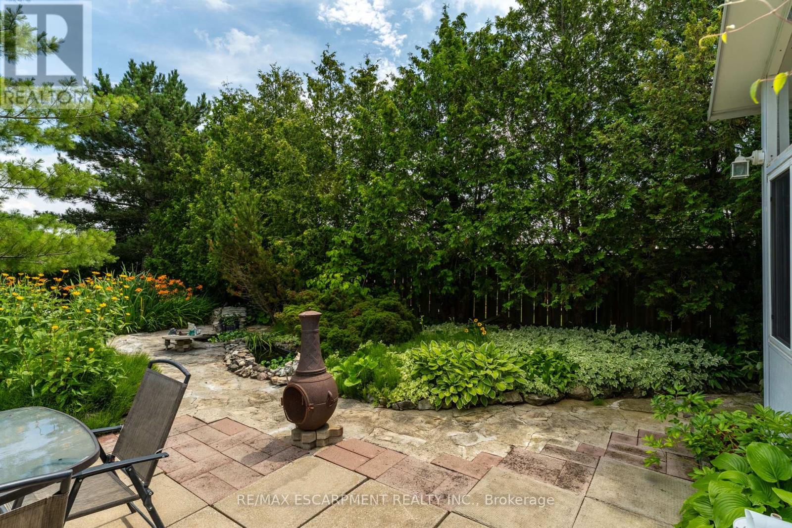 Photo 31 of 53 Northridge Drive, West Lincoln ON
