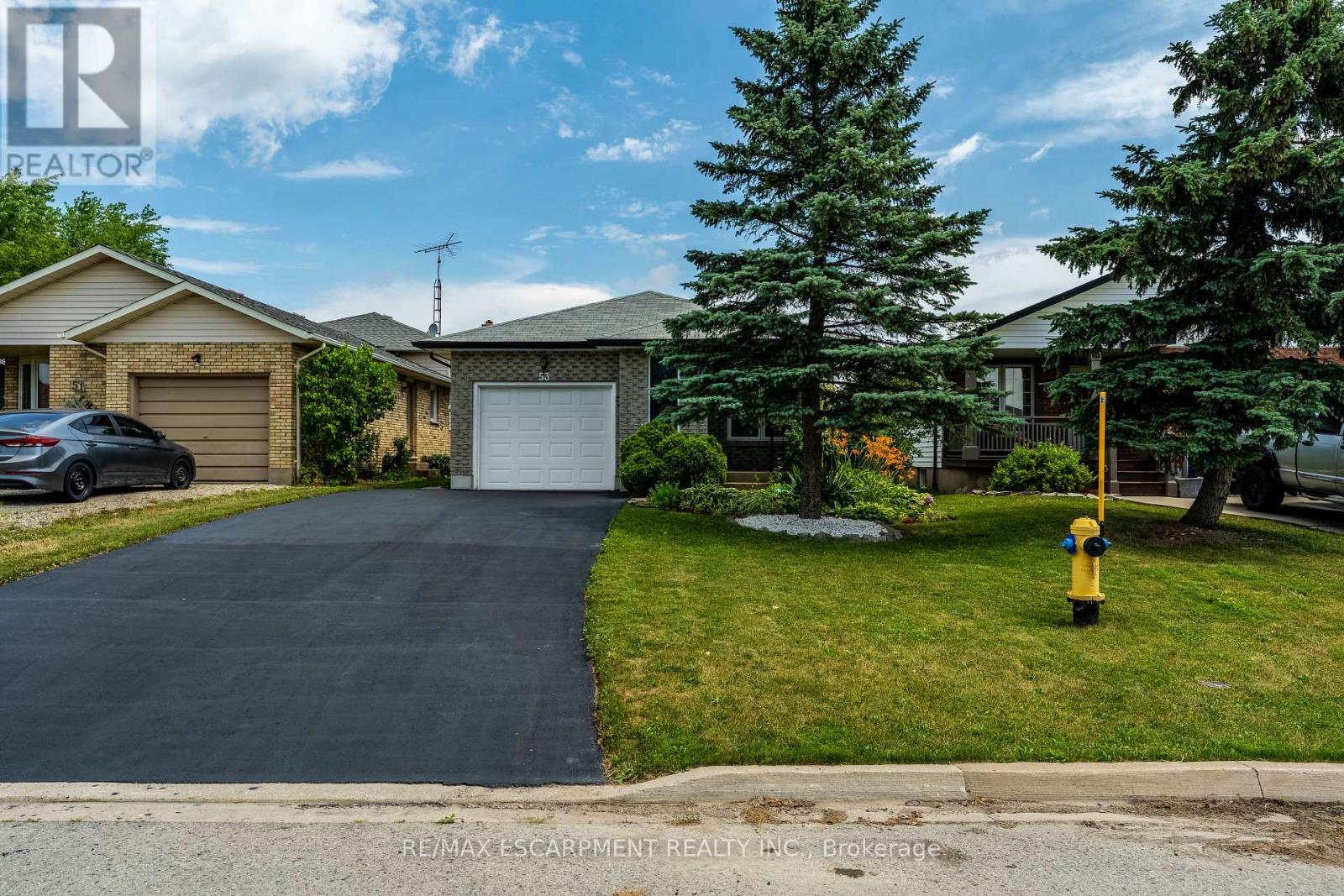 Photo 42 of 53 Northridge Drive, West Lincoln ON