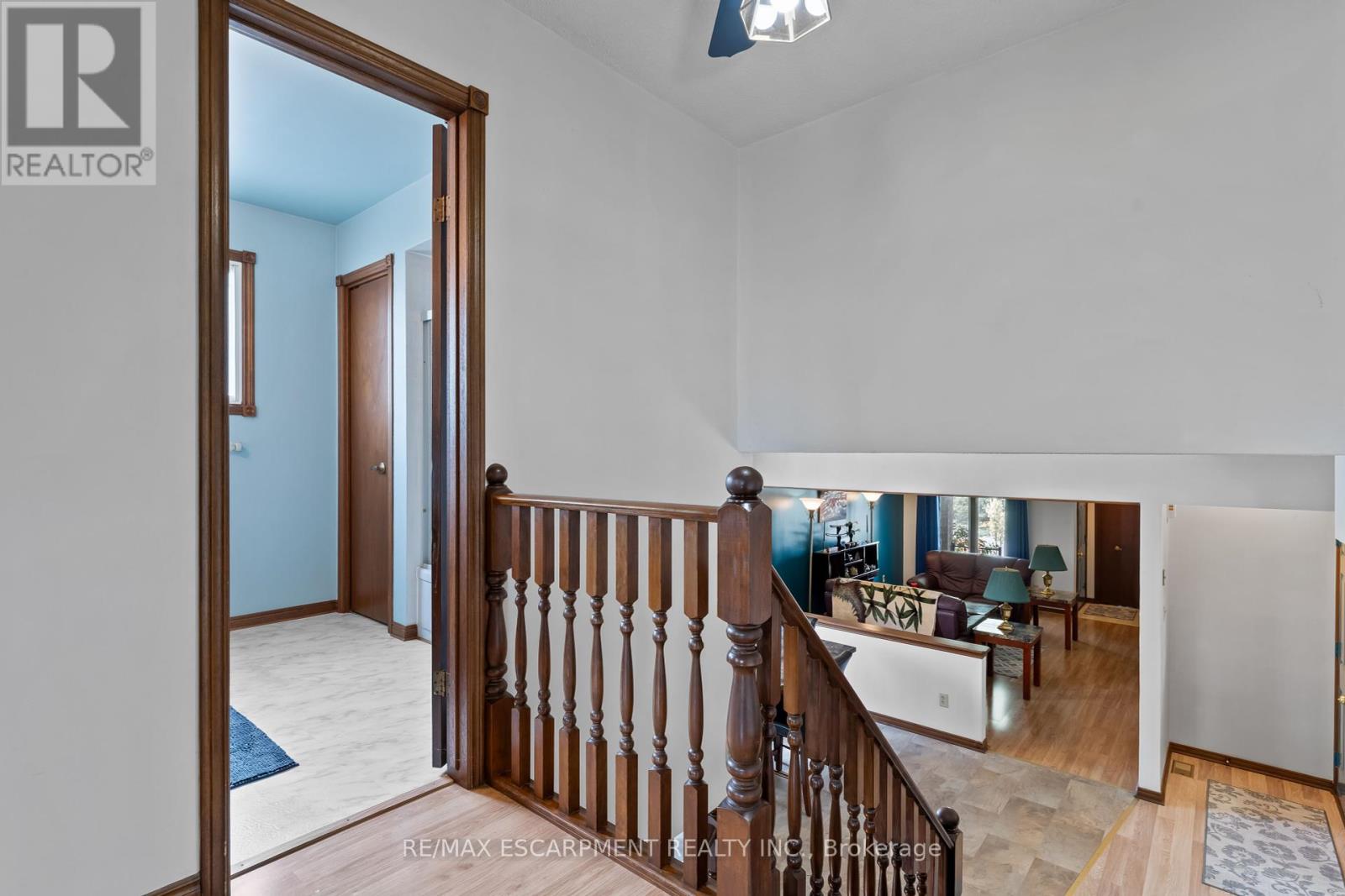 Photo 46 of 53 Northridge Drive, West Lincoln ON