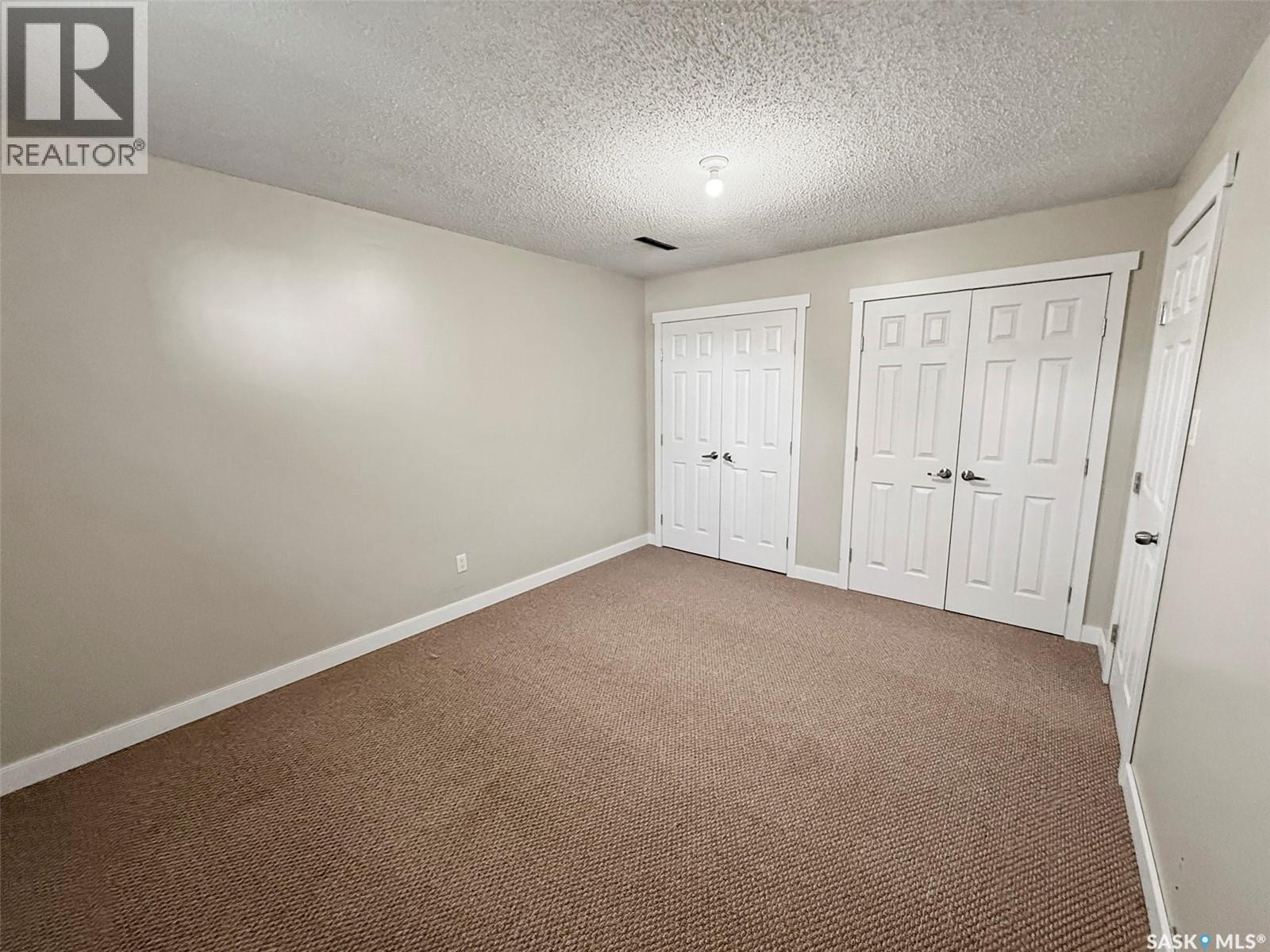 Photo 32 of 201 Conlin Drive, Swift Current SK