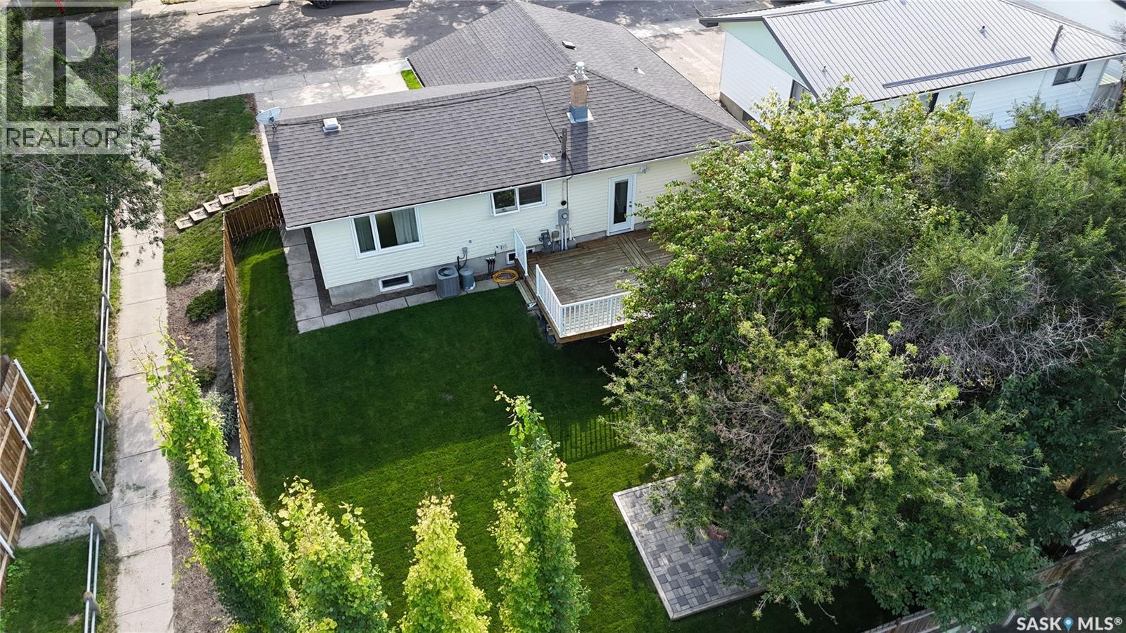 Photo 42 of 201 Conlin Drive, Swift Current SK