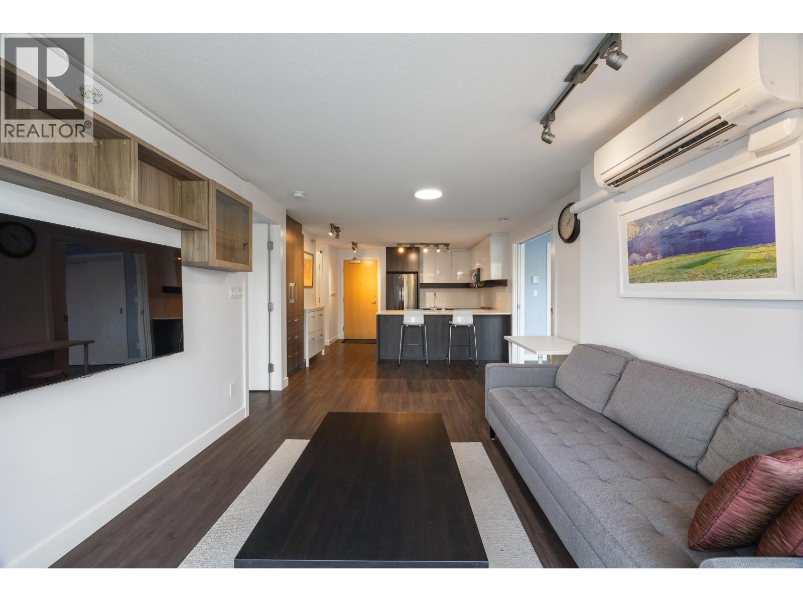 Photo 16 of 305 958 Ridgeway Avenue, Coquitlam BC