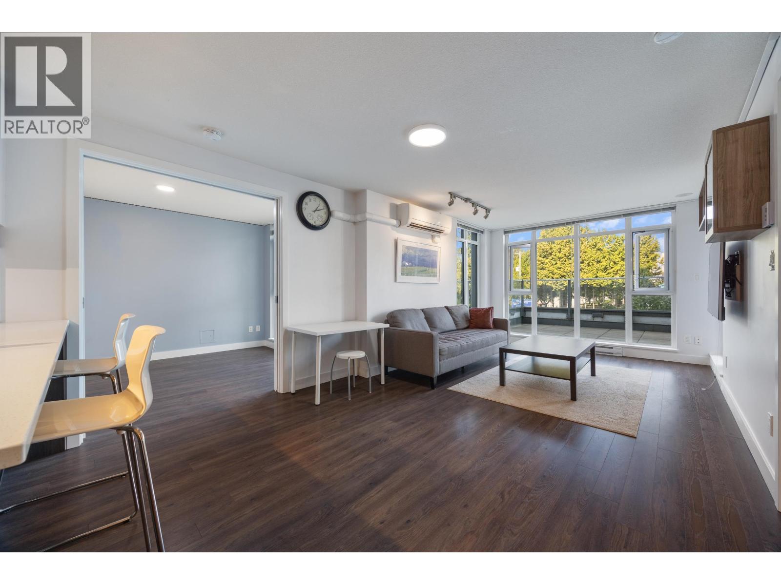 Photo 20 of 305 958 Ridgeway Avenue, Coquitlam BC