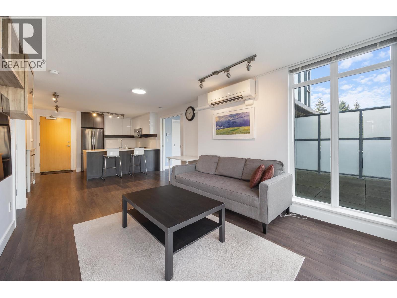 Photo 15 of 305 958 Ridgeway Avenue, Coquitlam BC