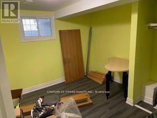 Photo 5 of 19 Skyridge Road, Toronto ON