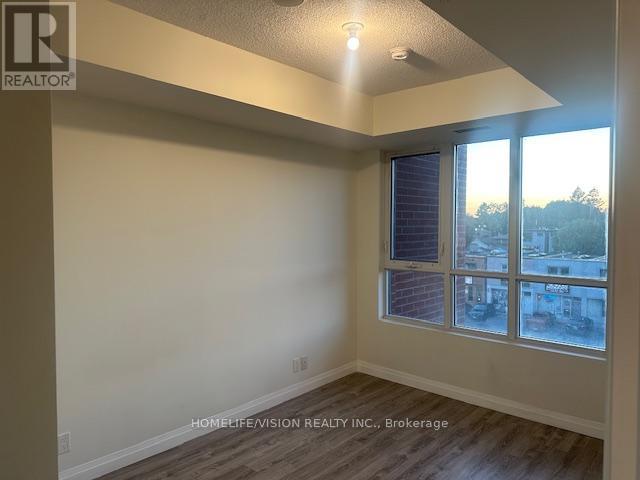 Photo 8 of 533 22 East Haven Drive, Toronto ON
