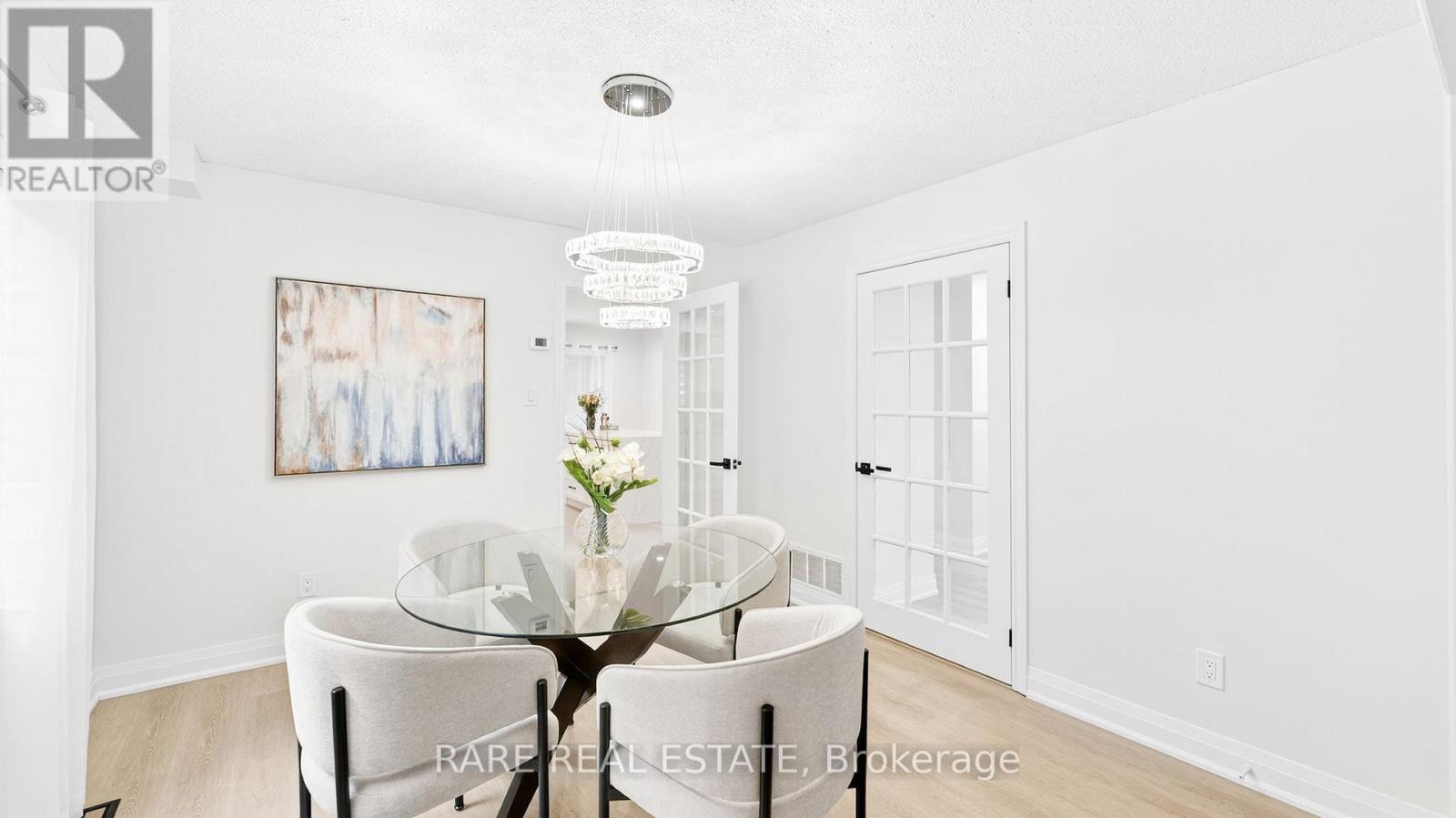 Photo 13 of 6 Carmichael Drive, Whitby ON