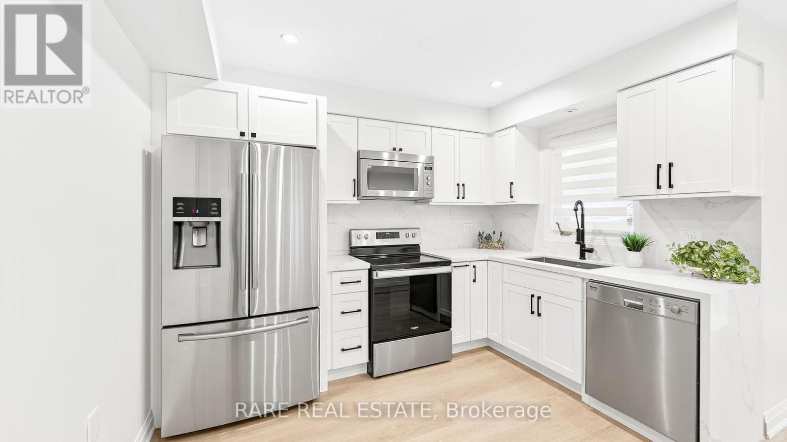 Photo 15 of 6 Carmichael Drive, Whitby ON