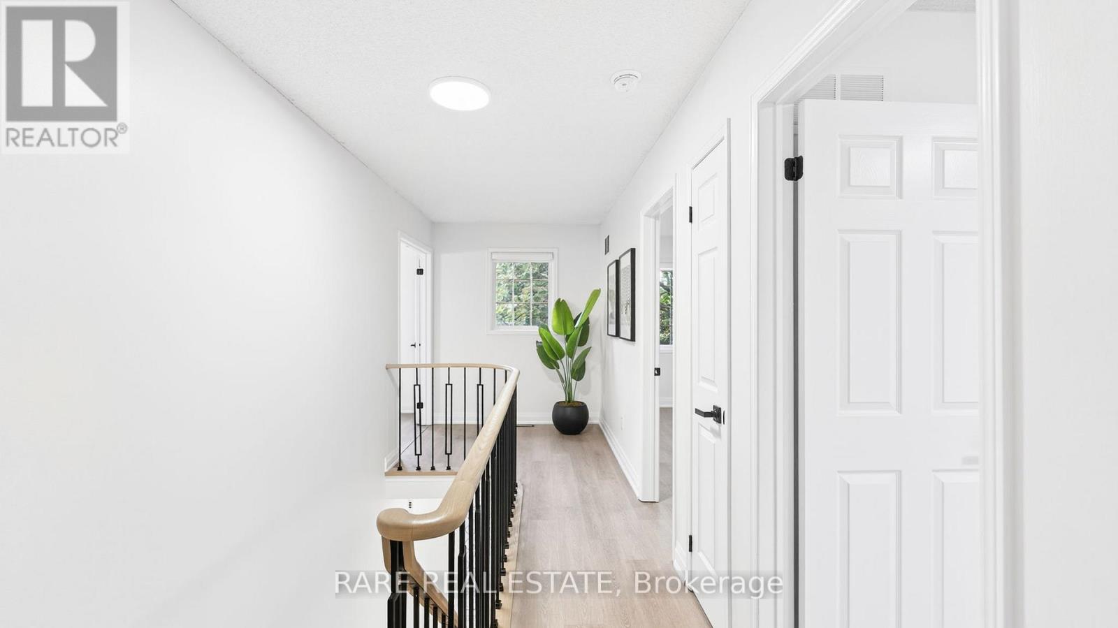 Photo 23 of 6 Carmichael Drive, Whitby ON