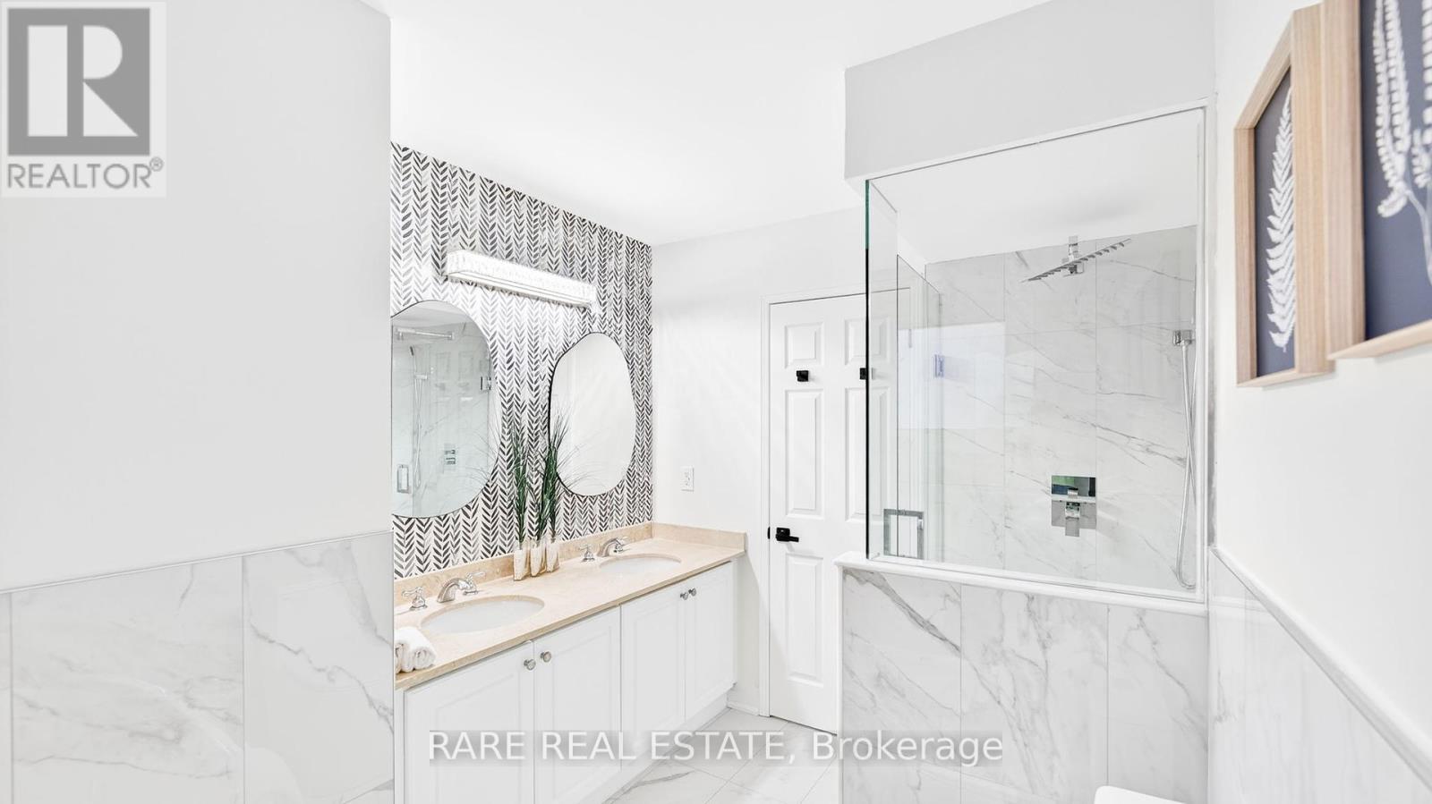 Photo 33 of 6 Carmichael Drive, Whitby ON