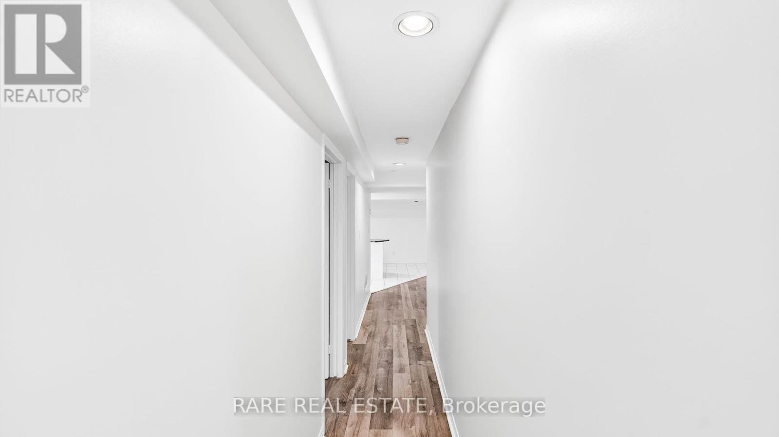 Photo 34 of 6 Carmichael Drive, Whitby ON