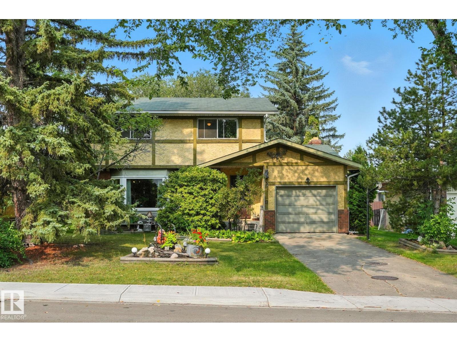 Photo 1 of 17 Marion Dr, Sherwood Park AB