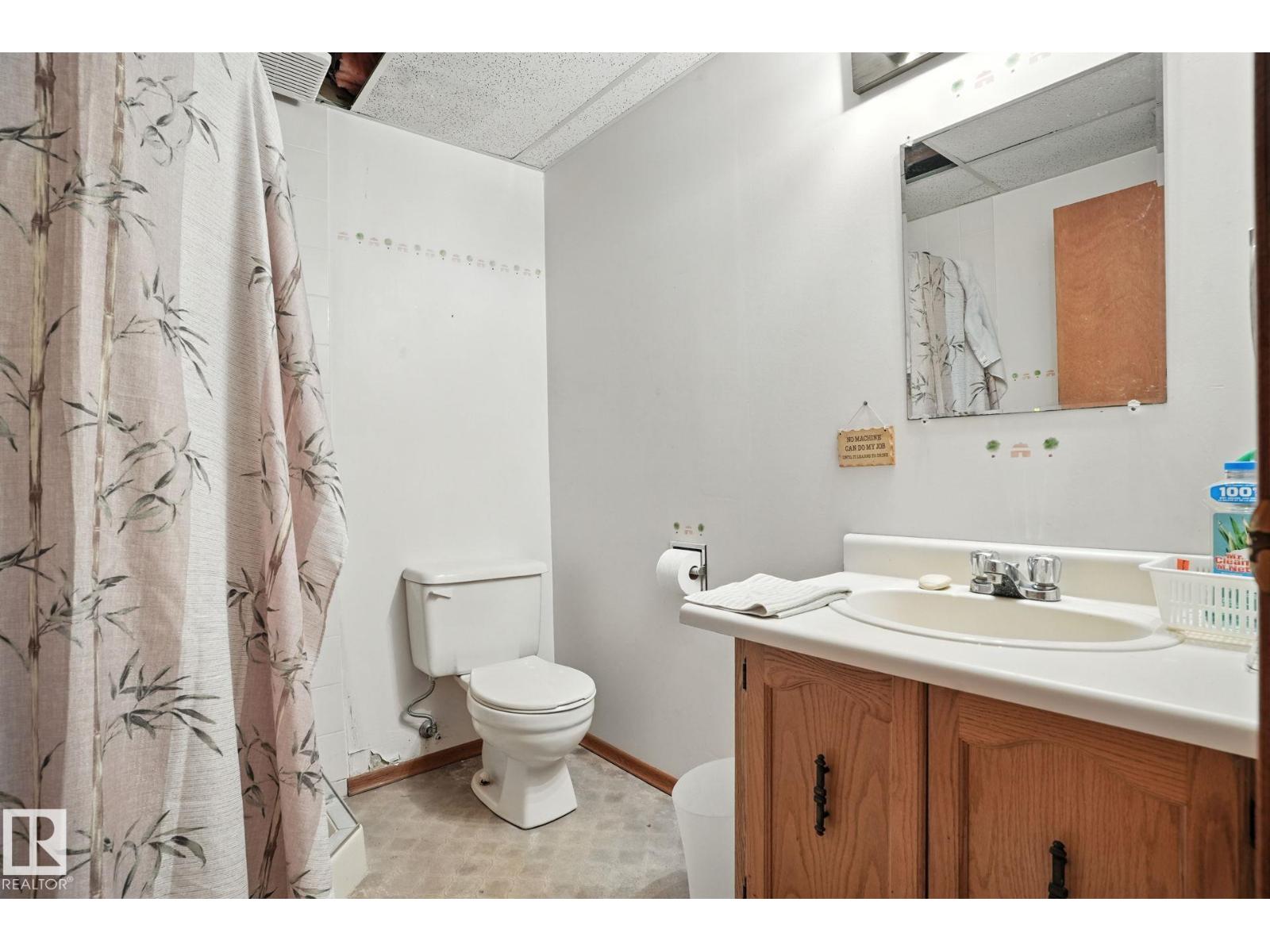 Photo 23 of 17 Marion Dr, Sherwood Park AB