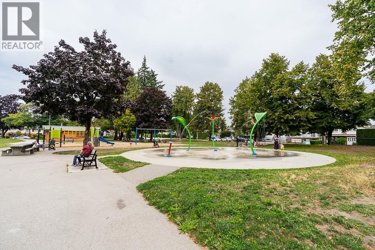 Photo 36 of 6544 Elwell Street, Burnaby BC