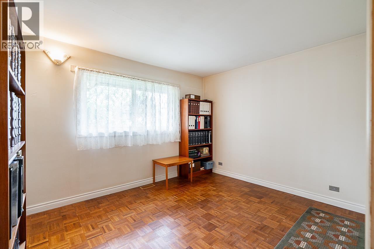 Photo 24 of 6544 Elwell Street, Burnaby BC