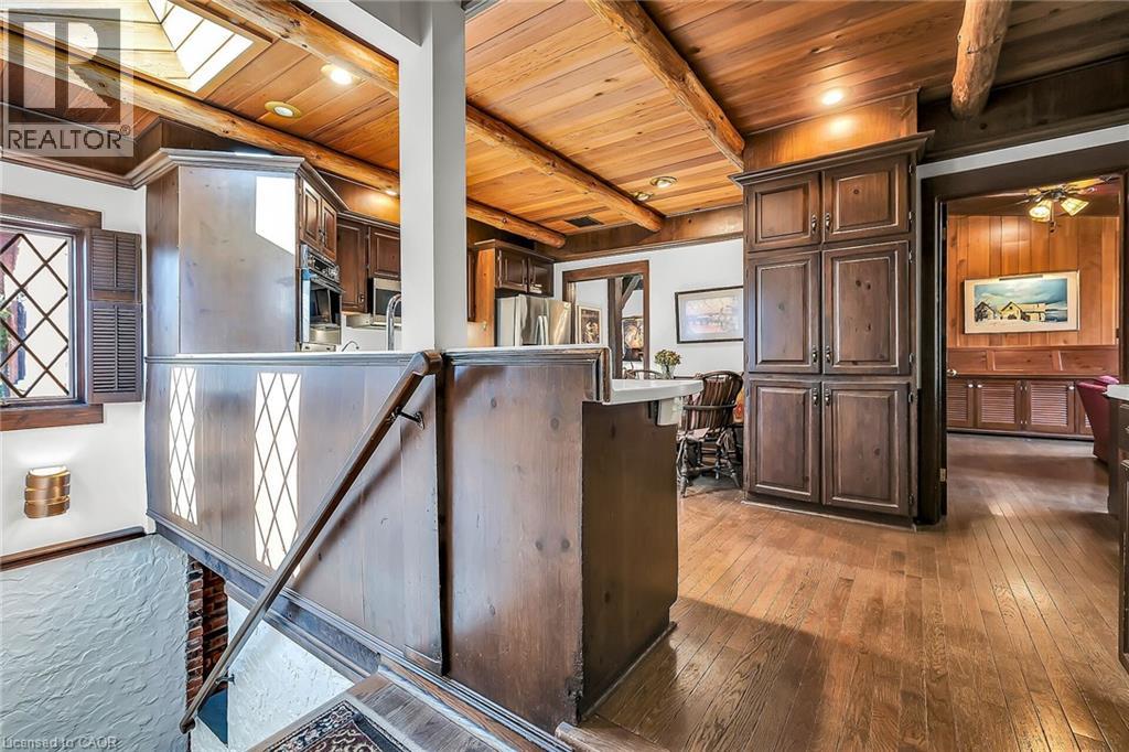 Photo 18 of 793 Shadeland Avenue, Burlington ON