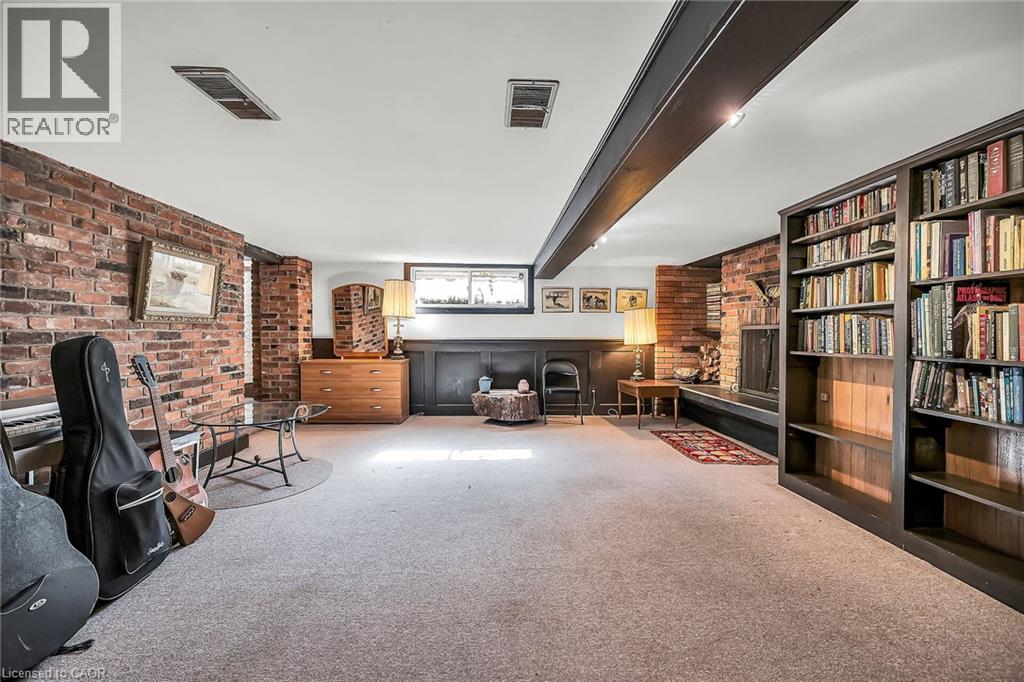 Photo 40 of 793 Shadeland Avenue, Burlington ON