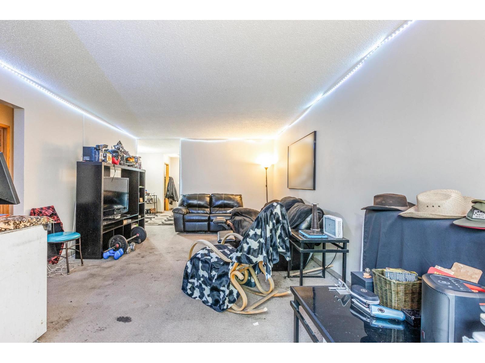 Photo 14 of 313 5906 176 A Street, Surrey BC