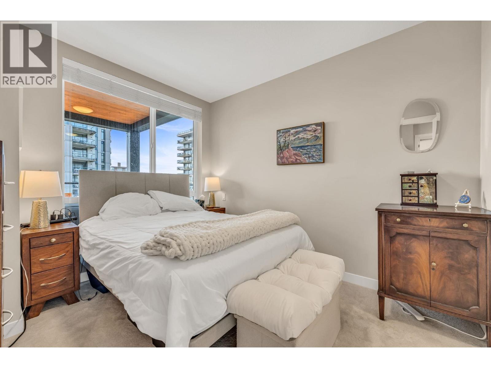 Photo 15 of 404 128 E 8th Street, North Vancouver BC