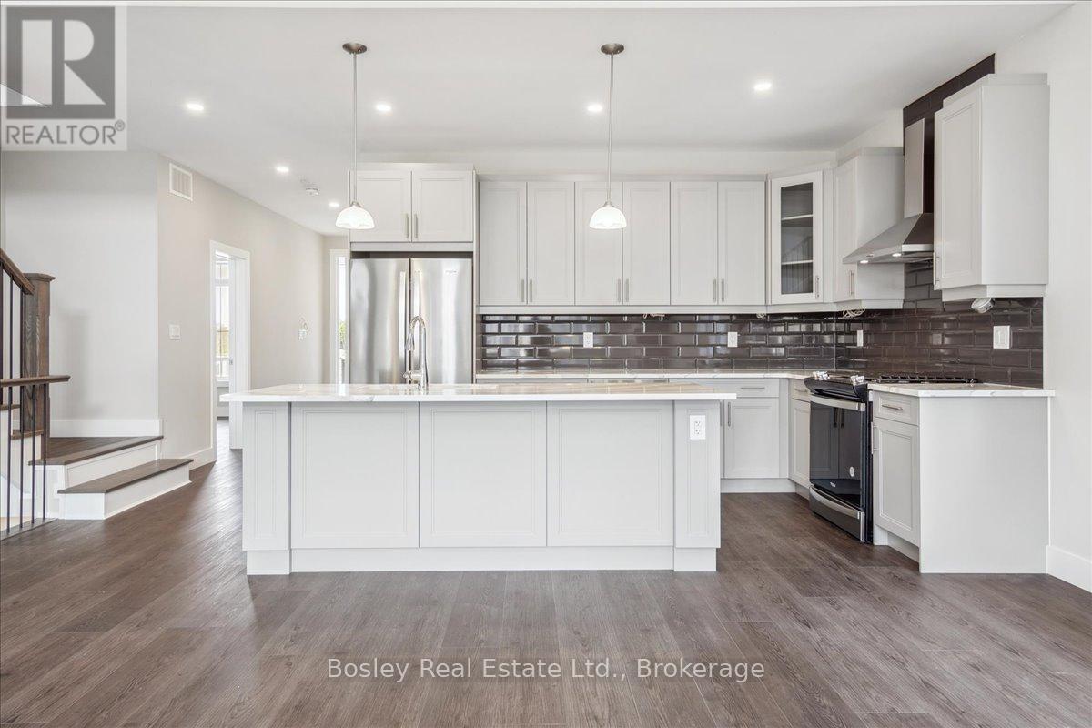 Photo 22 of 163 Sugar Maple Street, Blue Mountains ON