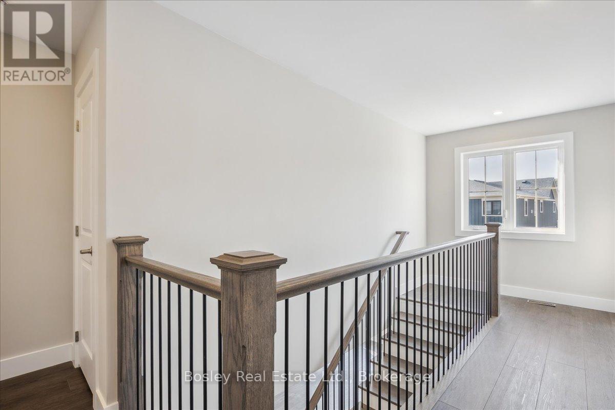 Photo 26 of 163 Sugar Maple Street, Blue Mountains ON