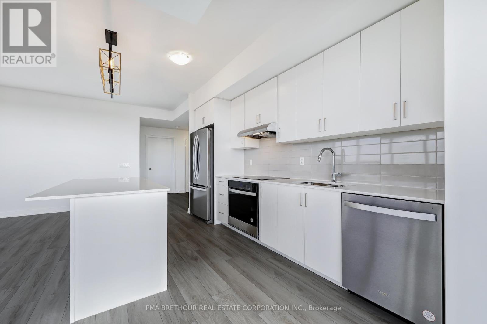Photo 8 of 1209 1035 Southdown Road, Mississauga ON
