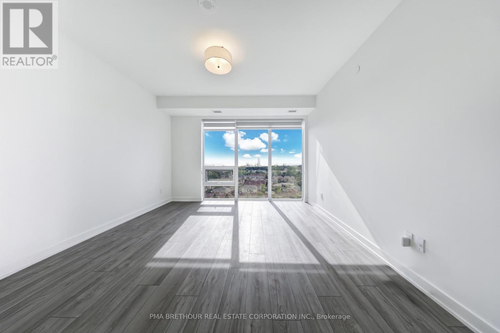 Photo 9 of 1209 1035 Southdown Road, Mississauga ON