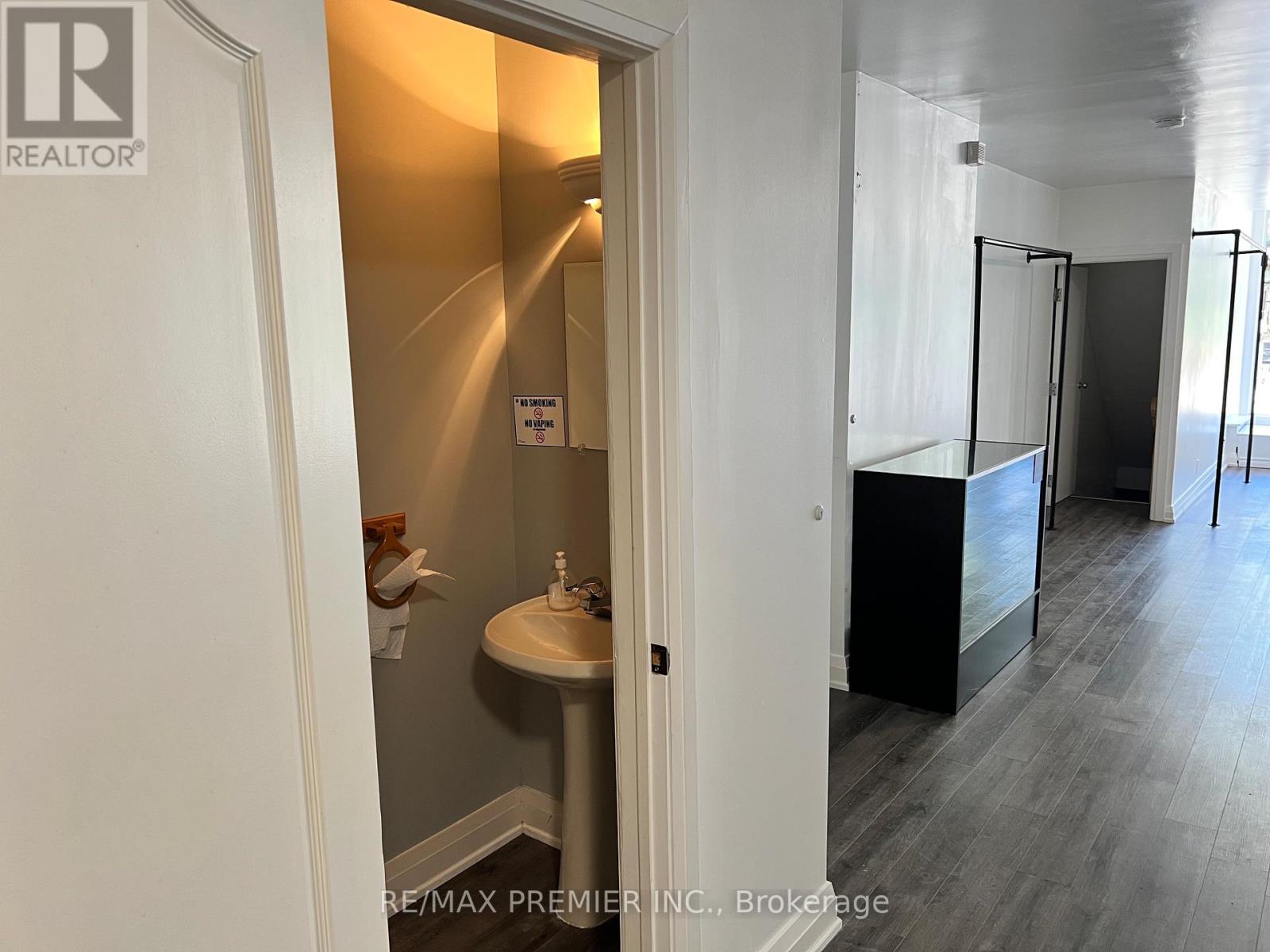 Photo 5 of Main Floor 459 Roncesvalles Avenue, Toronto ON