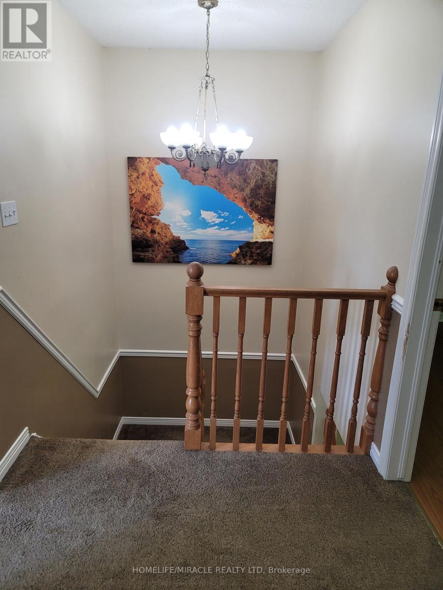 Photo 1 of 696 Penny Lane, Burlington ON