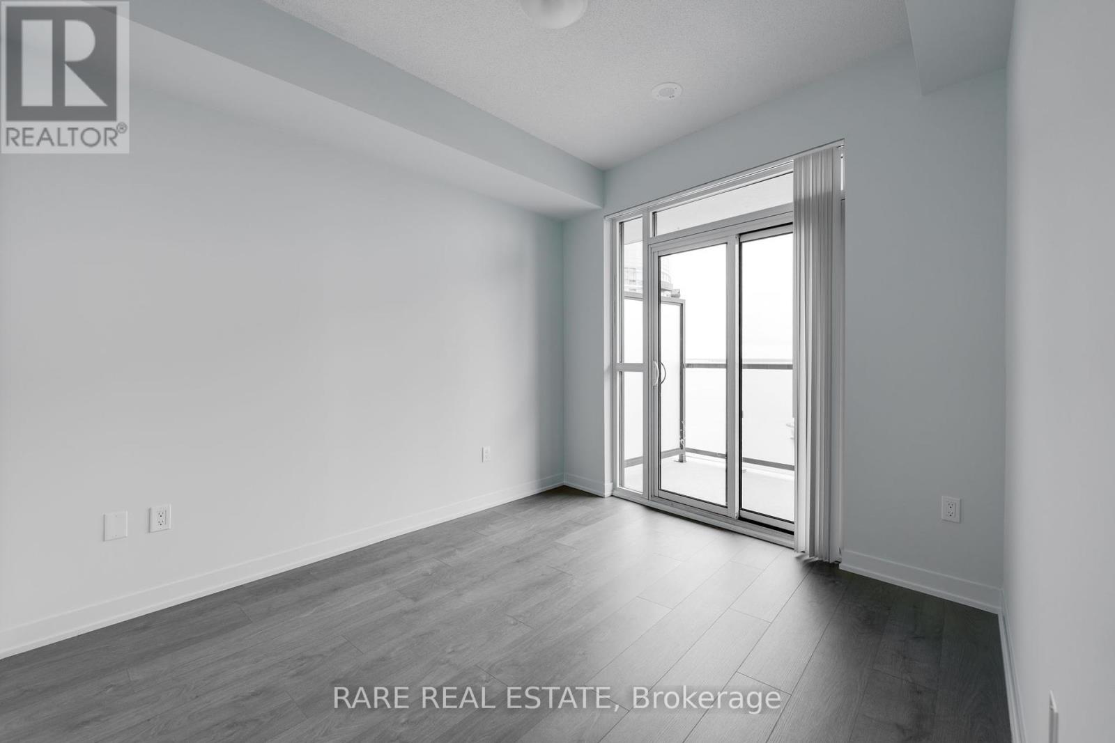 Photo 14 of 2803 38 Annie Craig Drive, Toronto ON