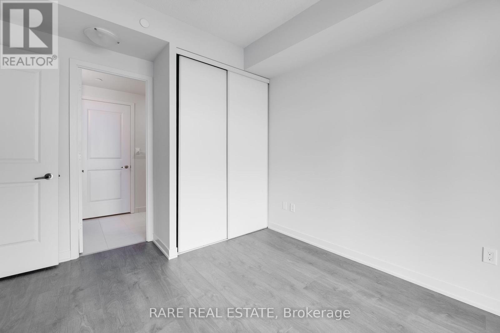 Photo 15 of 2803 38 Annie Craig Drive, Toronto ON