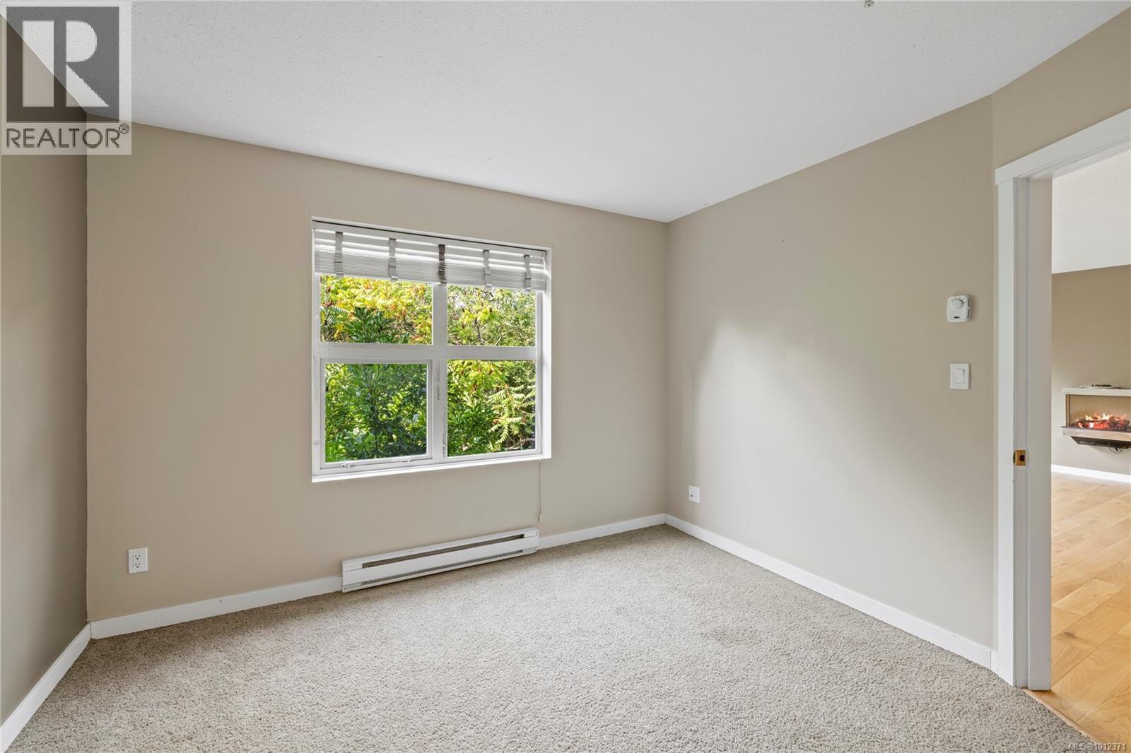 209 555 Franklyn St, Nanaimo