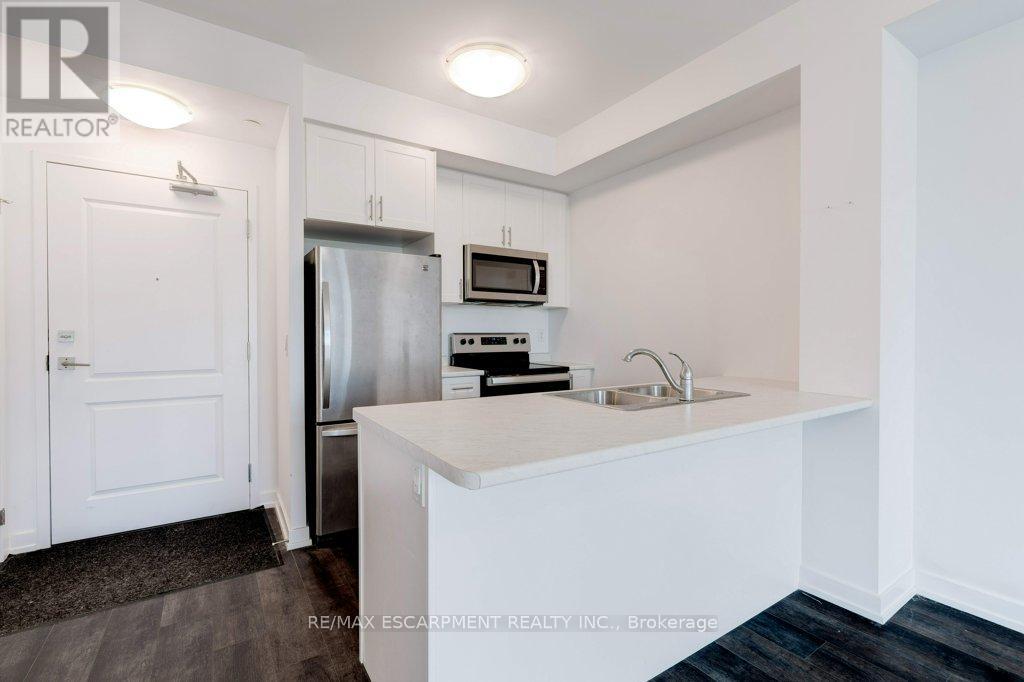 Photo 9 of 213 5055 Greenlane Road, Lincoln ON
