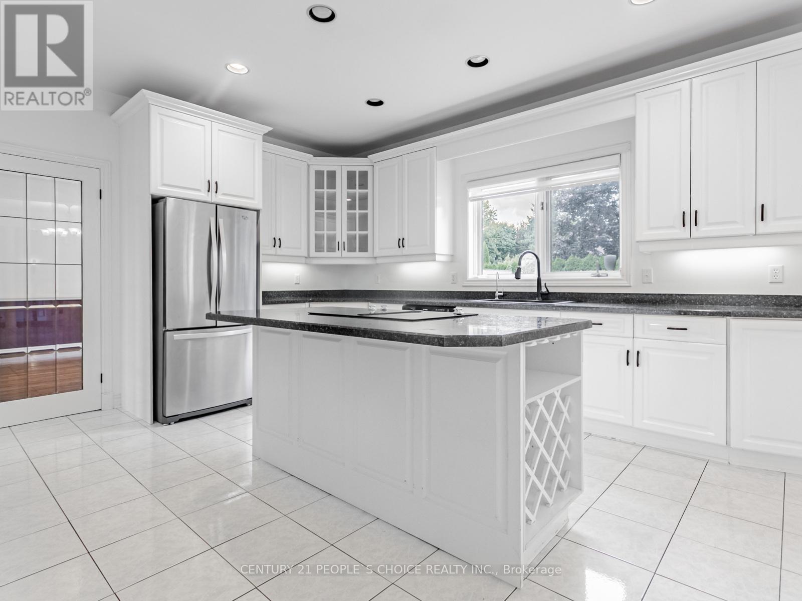Photo 12 of 187 Welland Road, Pelham ON
