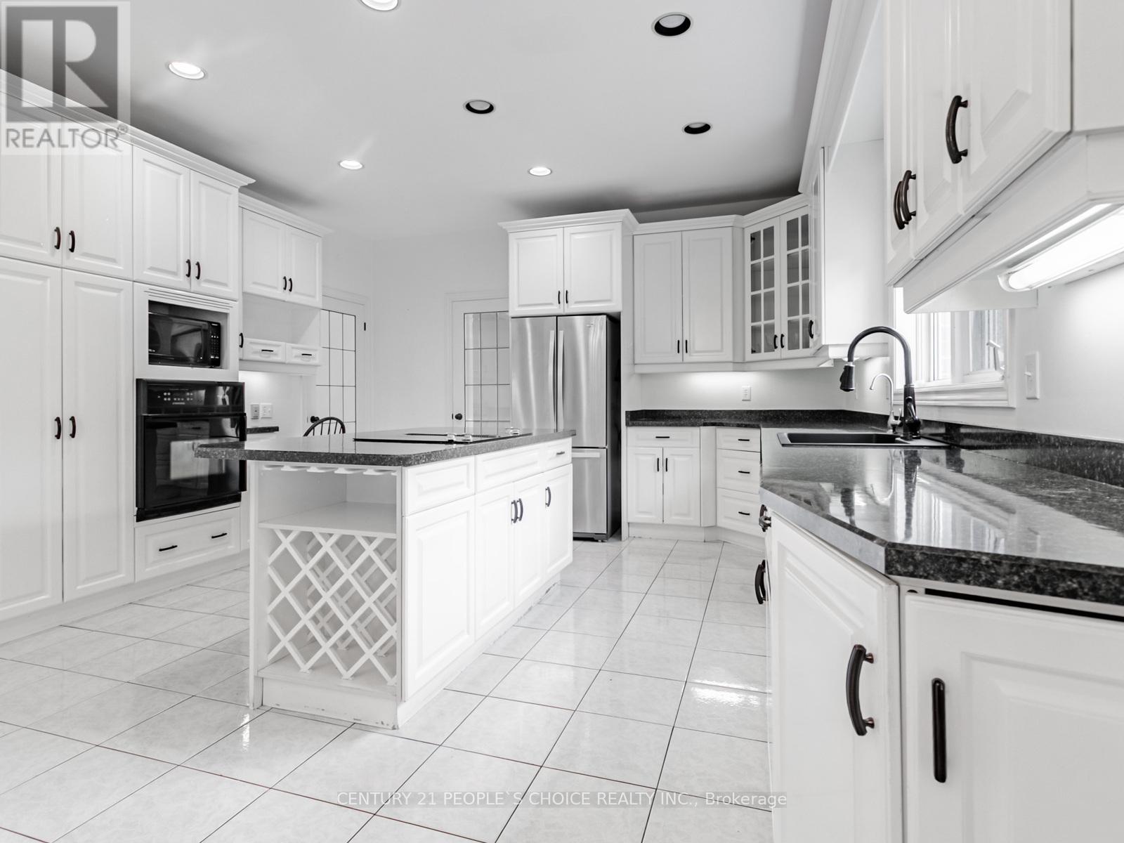 Photo 13 of 187 Welland Road, Pelham ON