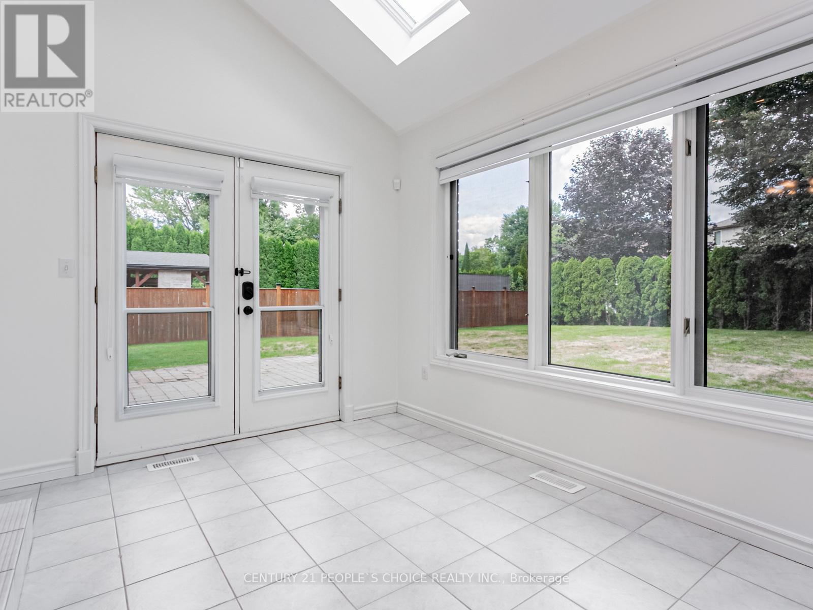 Photo 16 of 187 Welland Road, Pelham ON