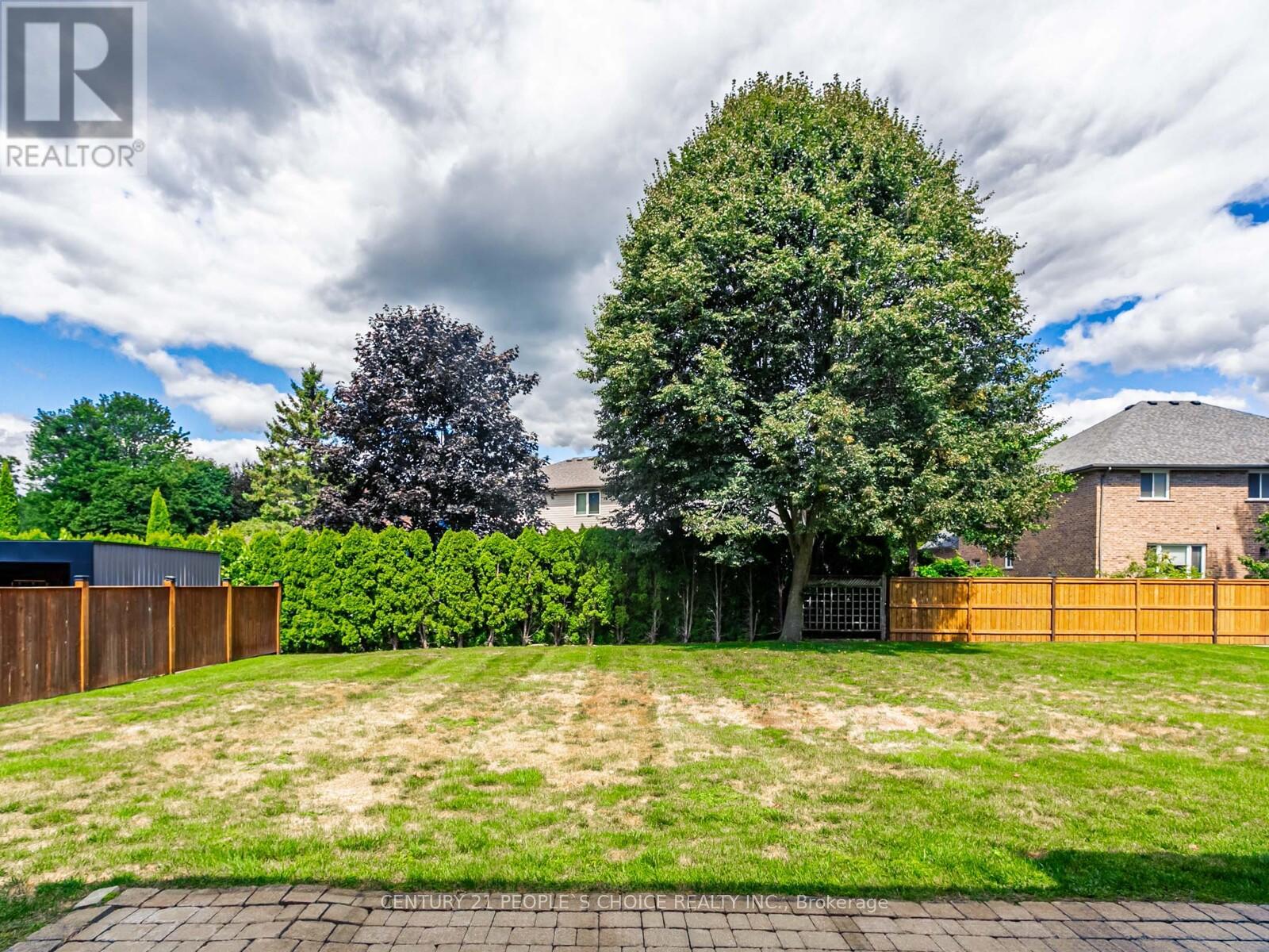 Photo 41 of 187 Welland Road, Pelham ON