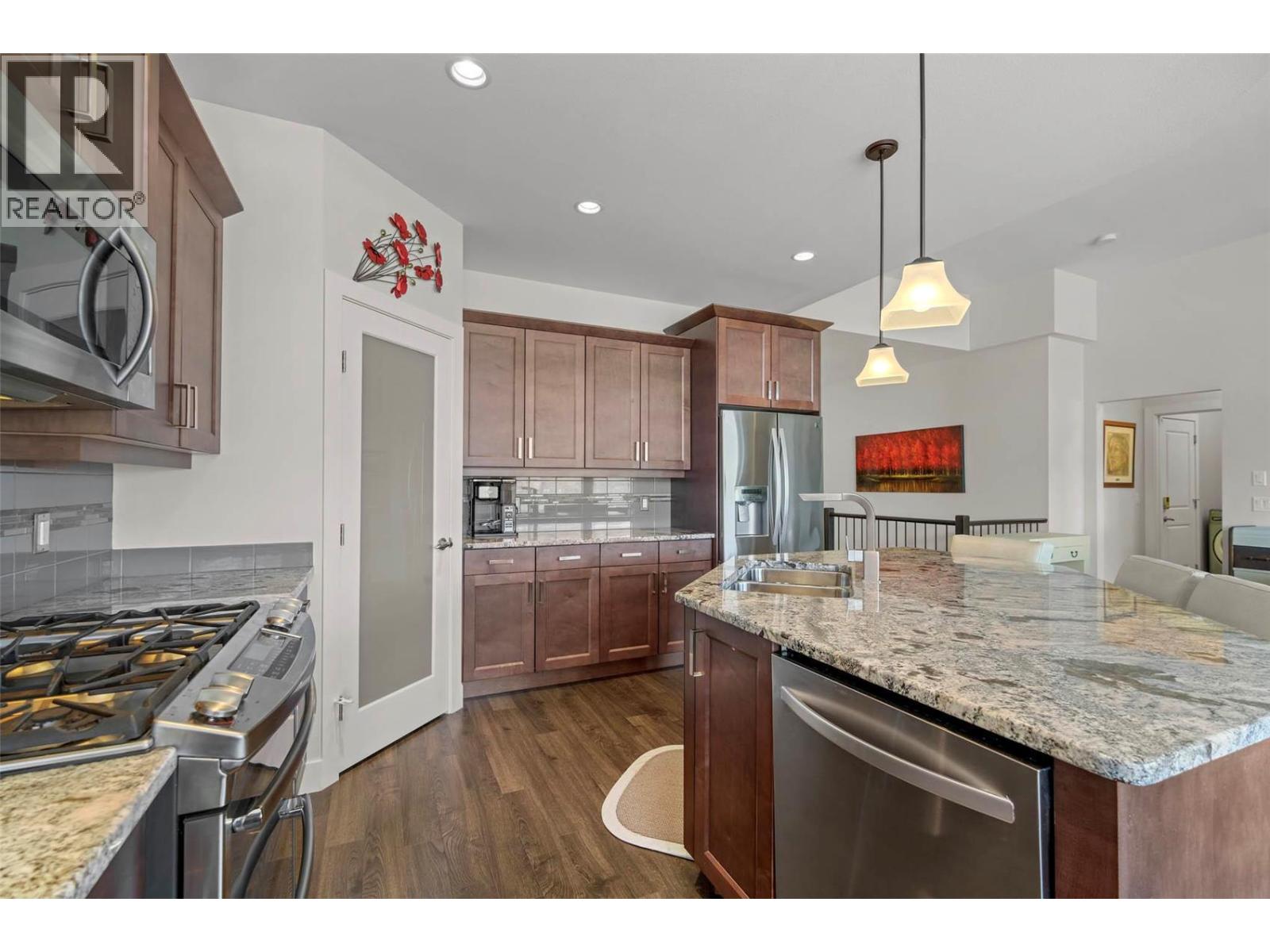  1940 Cornerstone Drive, West Kelowna