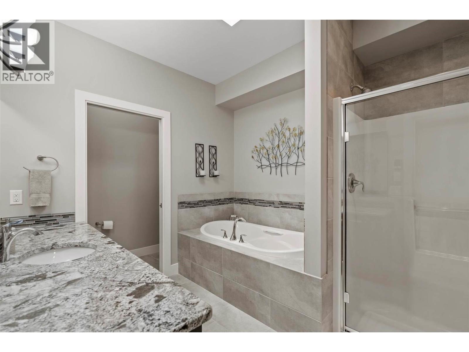 1940 Cornerstone Drive, West Kelowna