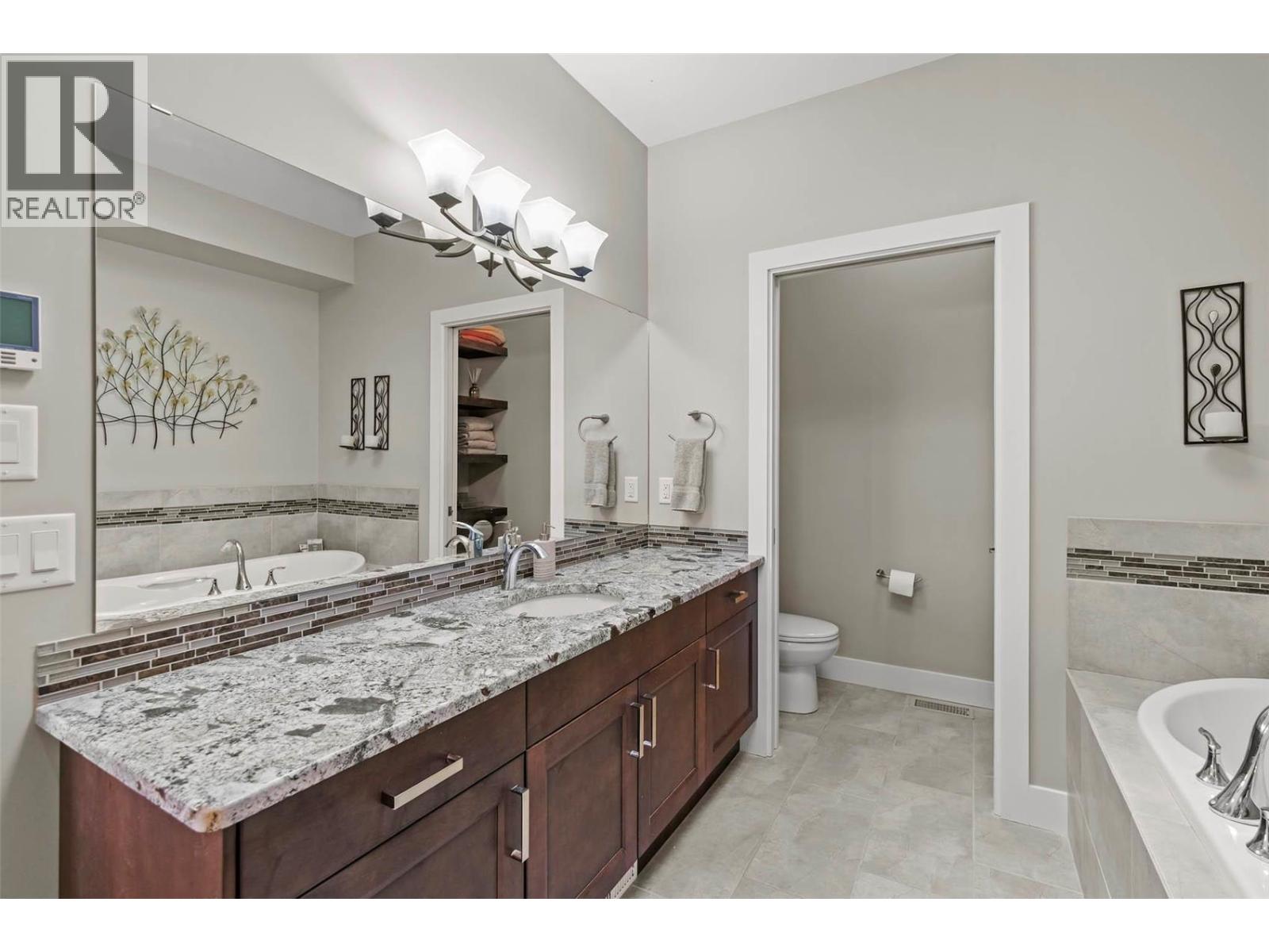  1940 Cornerstone Drive, West Kelowna