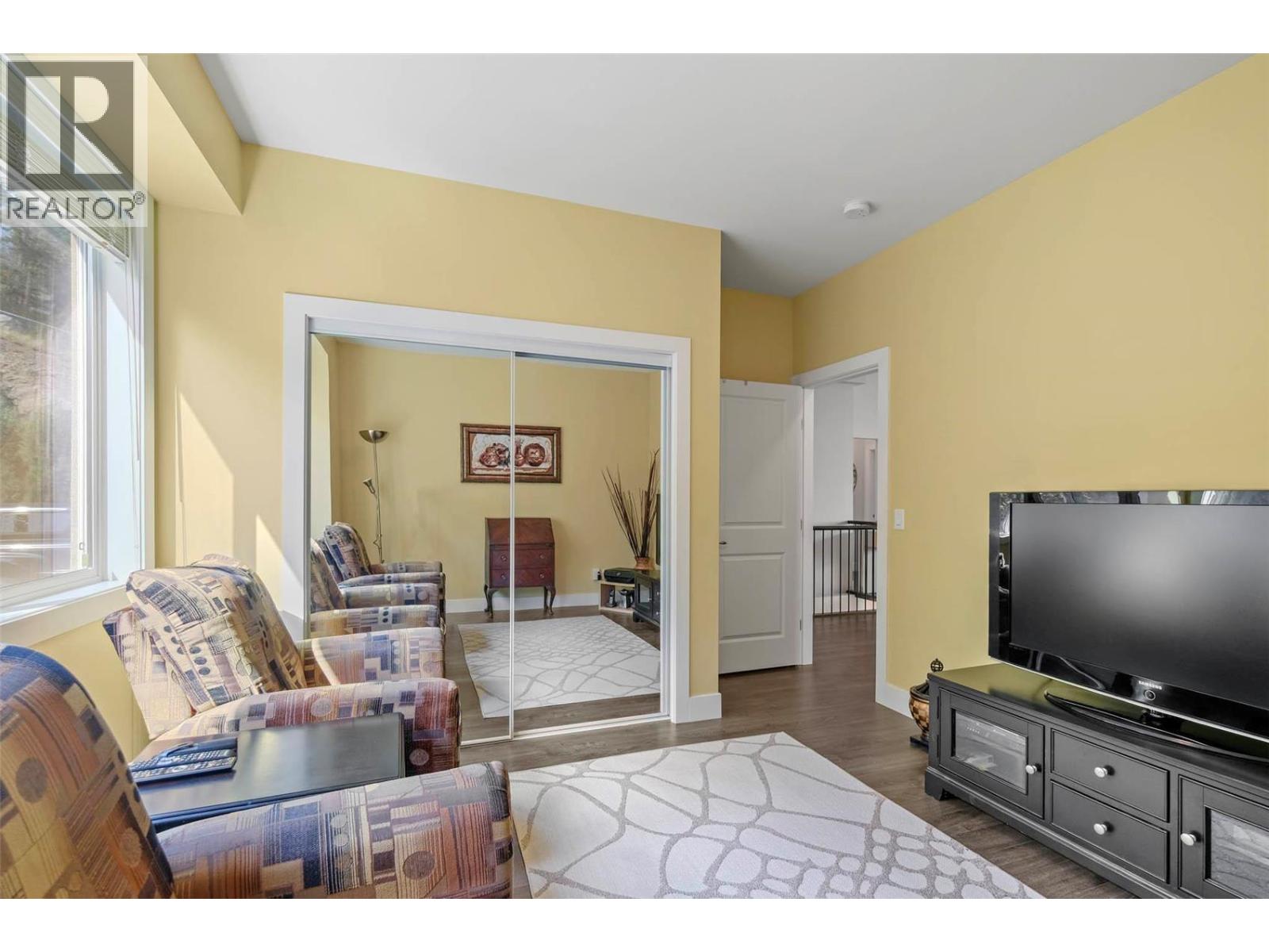  1940 Cornerstone Drive, West Kelowna