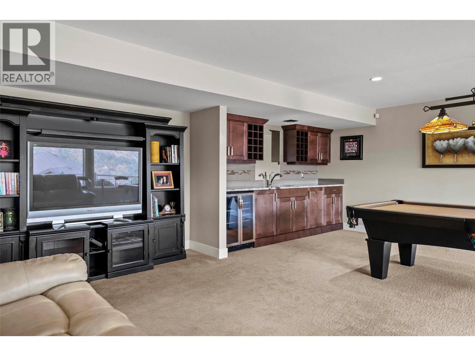  1940 Cornerstone Drive, West Kelowna